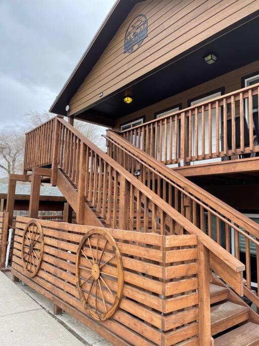 Parkway Yellowstone Guest House Room #2 Gardiner Exterior foto